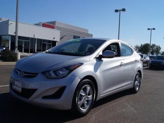 Used 2015 Hyundai Elantra SE in Avondale, Arizona