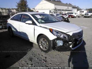 Used 2016 Hyundai Sonata SE in Marlton, New Jersey