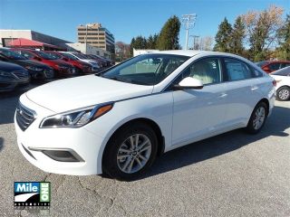 Used 2017 Hyundai Sonata SE in Towson, Maryland
