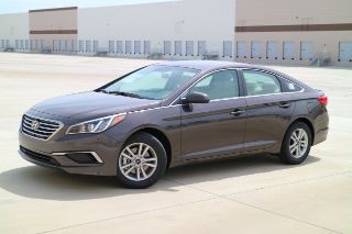 Used 2017 Hyundai Sonata SE in Arlington, Texas