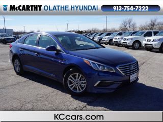 Used 2016 Hyundai Sonata SE in Olathe, Kansas