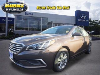 Used 2017 Hyundai Sonata SE in Marlton, New Jersey