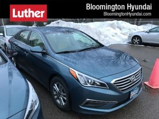Used 2015 Hyundai Sonata SE in Bloomington, Minnesota