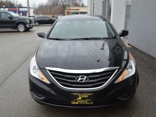 Used 2012 Hyundai Sonata GLS in Downers Grove, Illinois