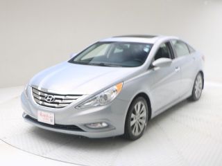 Used 2012 Hyundai Sonata SE in Grand Forks, North Dakota