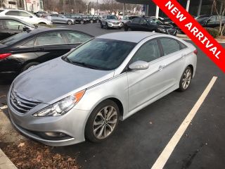 Used 2014 Hyundai Sonata SE in Atlanta, Georgia