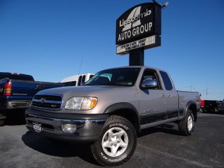 Used 2002 Toyota Tundra SR5 in Nixa, Missouri