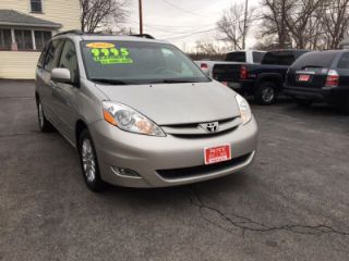Used 2008 Toyota Sienna in Spencerport, New York
