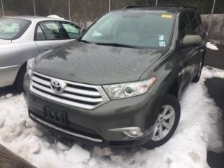 Used 2012 Toyota Highlander SE in Lawrenceville, New Jersey