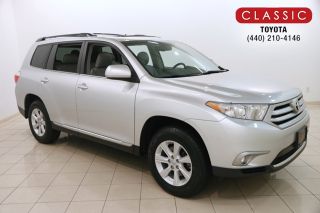 Used 2013 Toyota Highlander SE in Mentor, Ohio