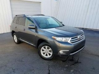 Used 2013 Toyota Highlander Base in Carrollton, Kentucky