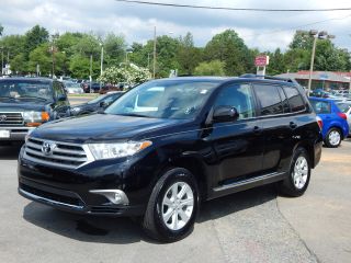 Used 2013 Toyota Highlander in Falls Church, Virginia