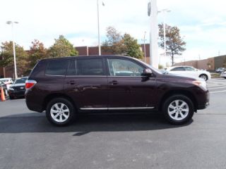 Used 2013 Toyota Highlander Base in North Attleboro, Massachusetts