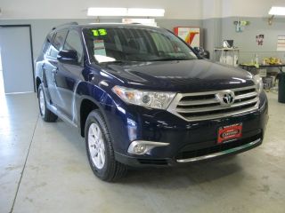 Used 2013 Toyota Highlander SE in Portland, Oregon
