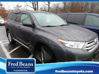Used 2012 Toyota Highlander SE in Raritan Township, New Jersey