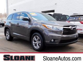 Used 2015 Toyota Highlander LE in Devon, Pennsylvania