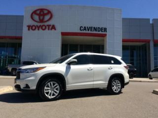 Used 2015 Toyota Highlander LE in San Antonio, Texas