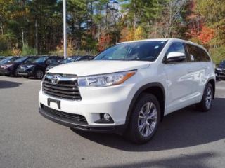 Used 2016 Toyota Highlander LE in Hanover, Massachusetts