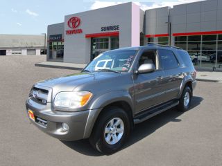 Used 2007 Toyota Sequoia SR5 in Oakdale, New York