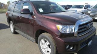 Used 2016 Toyota Sequoia SR5 in Greeley, Colorado