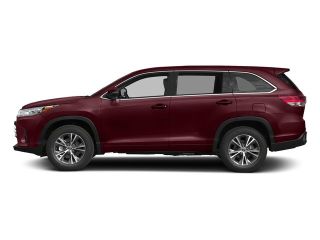 Used 2018 Toyota Highlander LE in Manchester, Connecticut