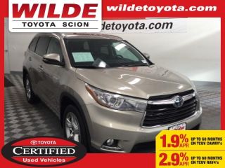 Used 2015 Toyota Highlander Limited in West Allis, Wisconsin