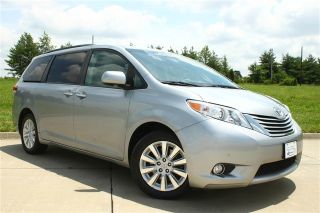 Used 2012 Toyota Sienna Limited in Lees Summit, Missouri