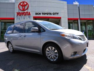 Used 2014 Toyota Sienna Limited in Mamaroneck, New York