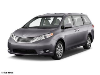 Used 2016 Toyota Sienna XLE in Braintree, Massachusetts