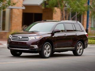 Used 2011 Toyota Highlander Limited in Asheville, North Carolina