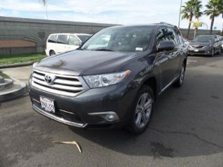 Used 2013 Toyota Highlander Limited in Buena Park, California