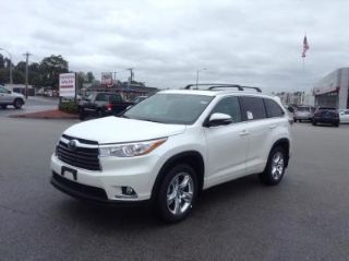 Used 2016 Toyota Highlander Limited in Worcester, Massachusetts