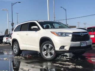 Used 2016 Toyota Highlander Limited in Elmhurst, Illinois