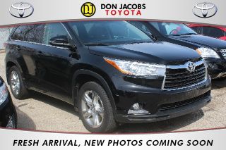 Used 2014 Toyota Highlander Limited in Milwaukee, Wisconsin
