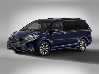 Used 2018 Toyota Sienna XLE in White River Junction, Vermont