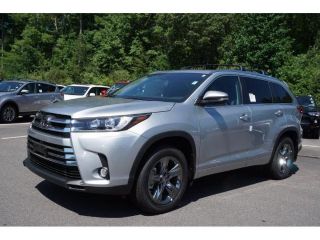 Used 2017 Toyota Highlander Limited in Hanover, Massachusetts