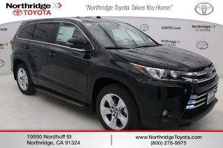 Used 2018 Toyota Highlander Limited in Northridge, California