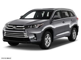 Used 2017 Toyota Highlander Limited in Torrance, California