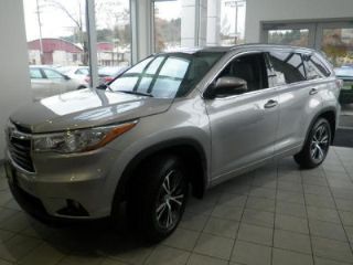 Used 2016 Toyota Highlander XLE in Springfield, Oregon