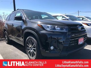 Used 2018 Toyota Highlander SE in Klamath Falls, Oregon