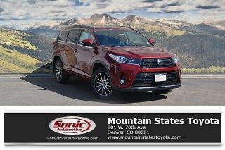 Used 2017 Toyota Highlander SE in Denver, Colorado