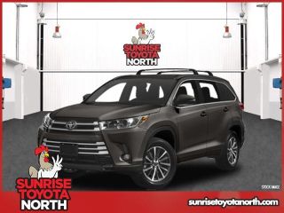 Used 2018 Toyota Highlander XLE in Middle Island, New York