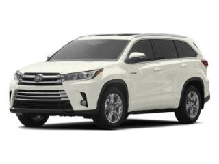 Used 2017 Toyota Highlander XLE in Edmonds, Washington