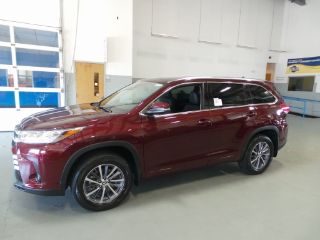 Used 2018 Toyota Highlander XLE in Taylorsville, Indiana