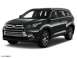 Used 2017 Toyota Highlander XLE in Ames, Iowa