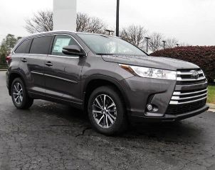 Used 2018 Toyota Highlander XLE in Frankfort, Kentucky