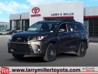 Used 2018 Toyota Highlander SE in Peoria, Arizona