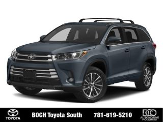 Used 2018 Toyota Highlander XLE in North Attleboro, Massachusetts