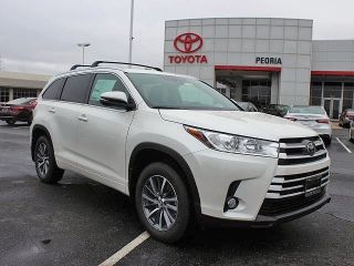 Used 2018 Toyota Highlander XLE in Peoria, Illinois