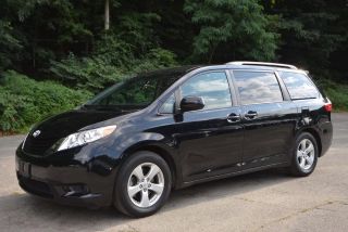 Used 2015 Toyota Sienna LE in Naugatuck, Connecticut